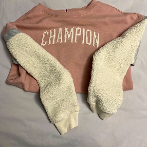 Champion Crew Neck Sweater - Picture 2 of 4